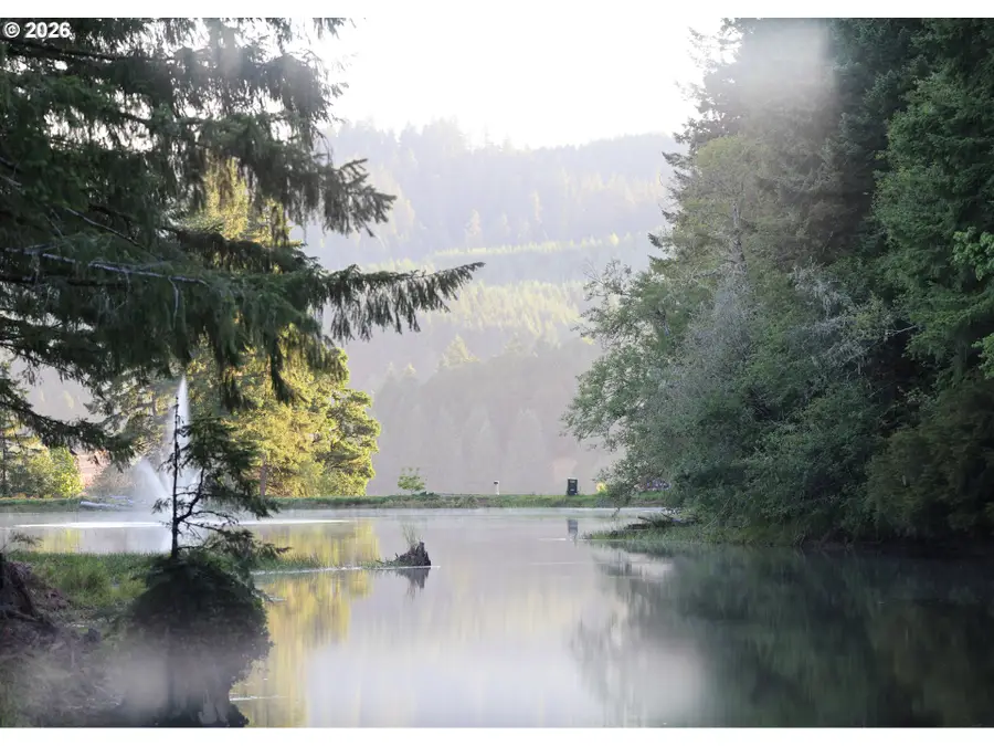 24218 Vaughn Rd, Veneta, OR 97487 - #2