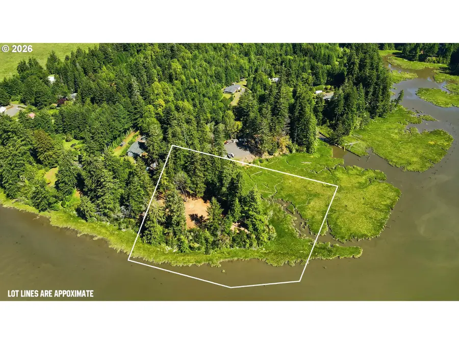 93808 Hollow Stump Ln, North Bayside, OR 97459 - #2