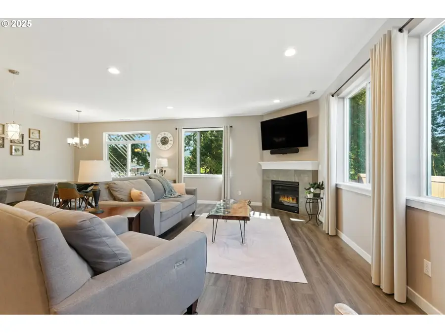 17912 SW Lockwood Ct, Sherwood, OR 97140 - Image #3