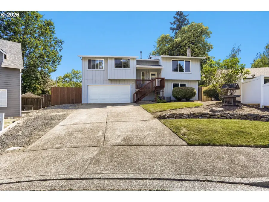 740 SE Camellia Ct, Hillsboro, OR 97123 - #3
