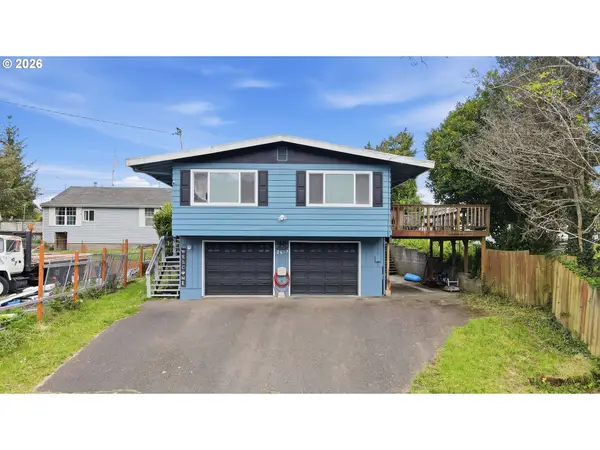 2617 Union Ave, NorthBend, OR 97459