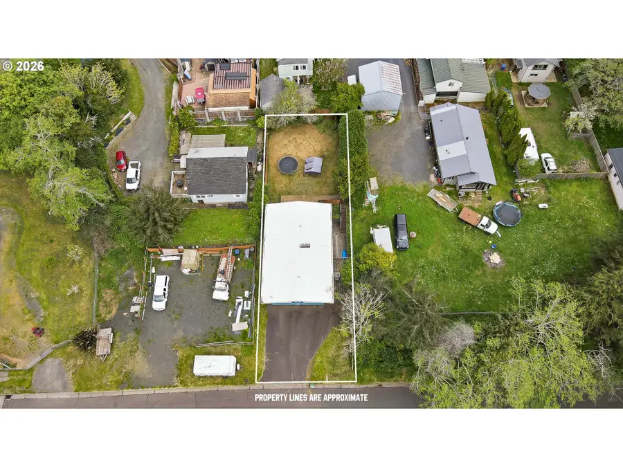 2617 Union Ave, North Bend, OR 97459 - #3