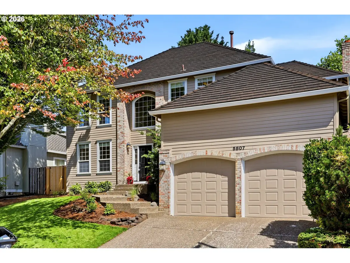 5807 Ridgetop Ct, Lake Oswego, OR 97035 - #1