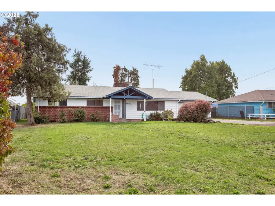 2567 Marcola Rd, Springfield, OR 97477 - #2