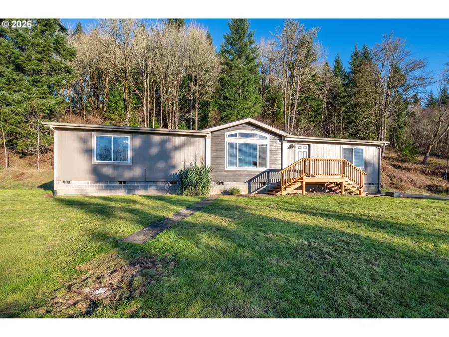 276 Alpenridge Rd, Kelso, WA 98626 - Image #3