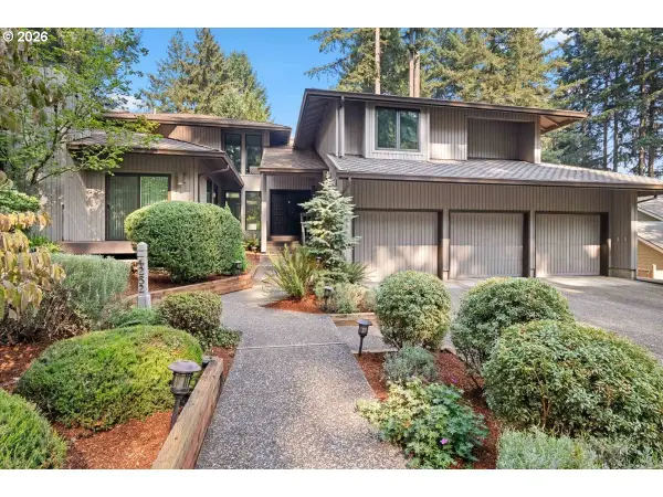 4262 Elf Ave, Salem, OR 97302