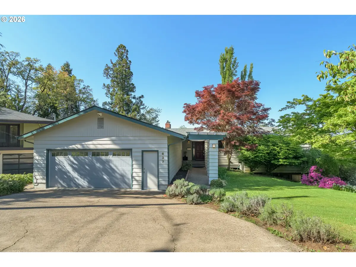 637 E 39th Pl, Eugene, OR 97405 - #1