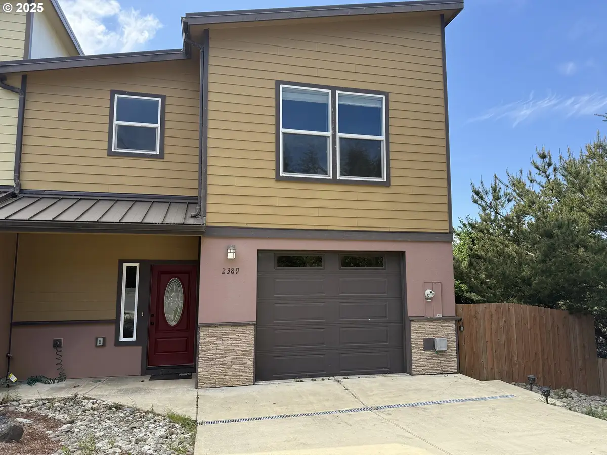 2389 Brooklyn Dr, Coos Bay, OR 97420 - #1