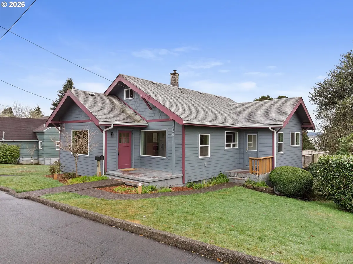 886 Florence Ave, Astoria, OR 97103 - #1