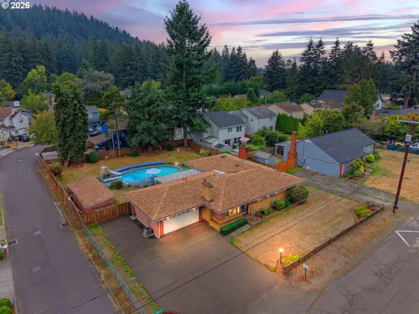 14556 SE Bush St, Portland, OR 97236