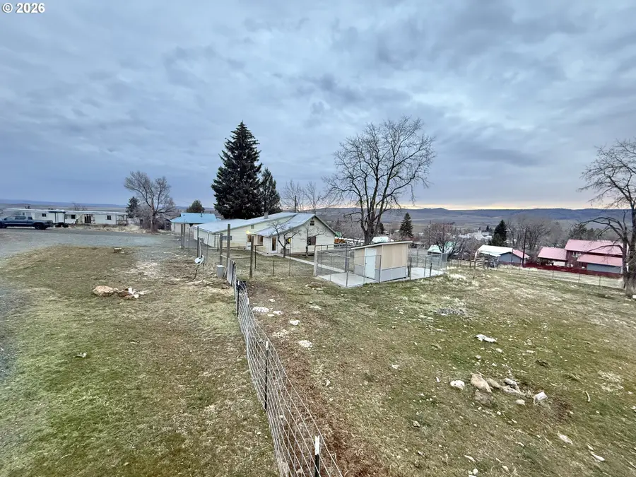 455 W 3rd St, Long Creek, OR 97856 - #3
