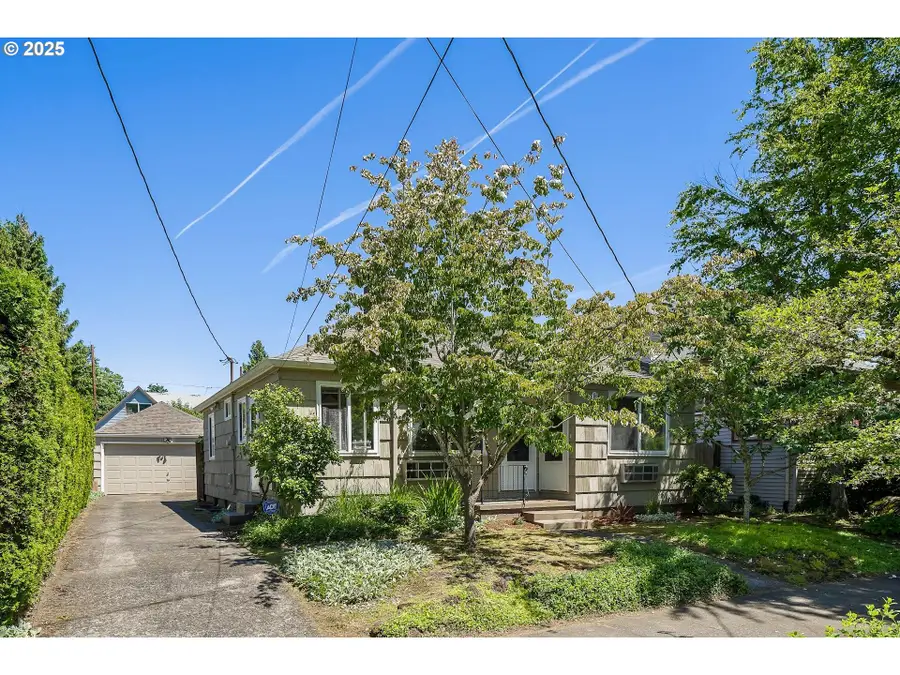 5325/5327 NE Davis St, Portland, OR 97213 - Image #2