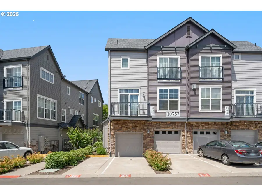 10757 NE Red Wing Way #201, Hillsboro, OR 97006 - Image #3