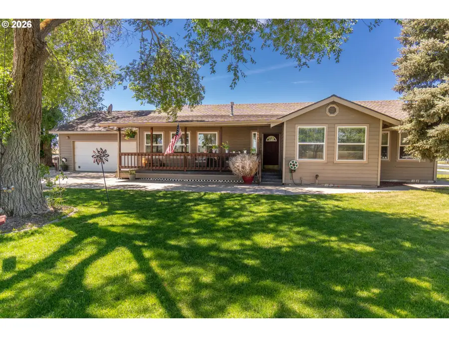 6631 NW Puckett Rd, Prineville, OR 97754 - #2