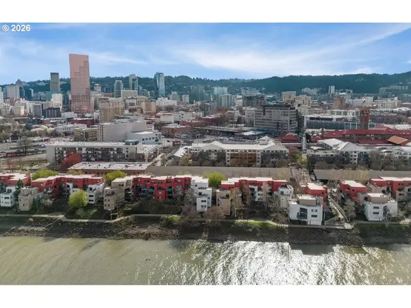 910 NW Naito Pkwy #I-12, Portland, OR 97209