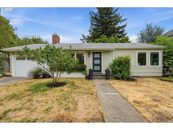 3922 SE 70th Ave, Portland, OR 97206