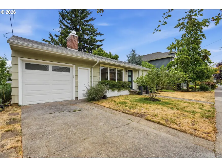 3922 SE 70th Ave, Portland, OR 97206 - #3
