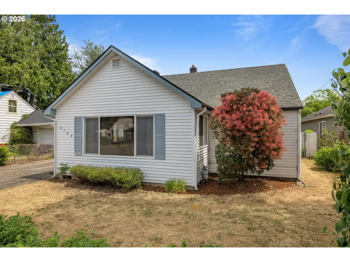 3734 SE 132nd Ave, Portland, OR 97236 - #1