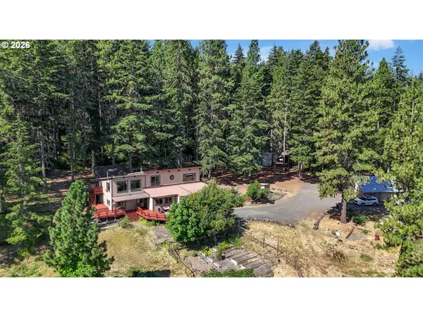 2520 Carroll Rd, Mosier, OR 97040