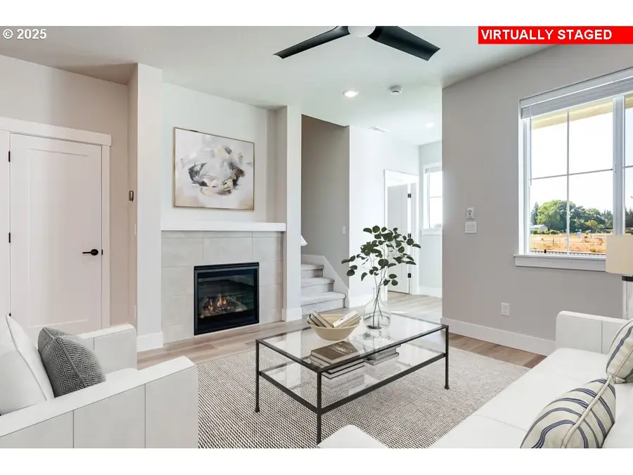 4236 SE Century Blvd, Hillsboro, OR 97123 - Image #2