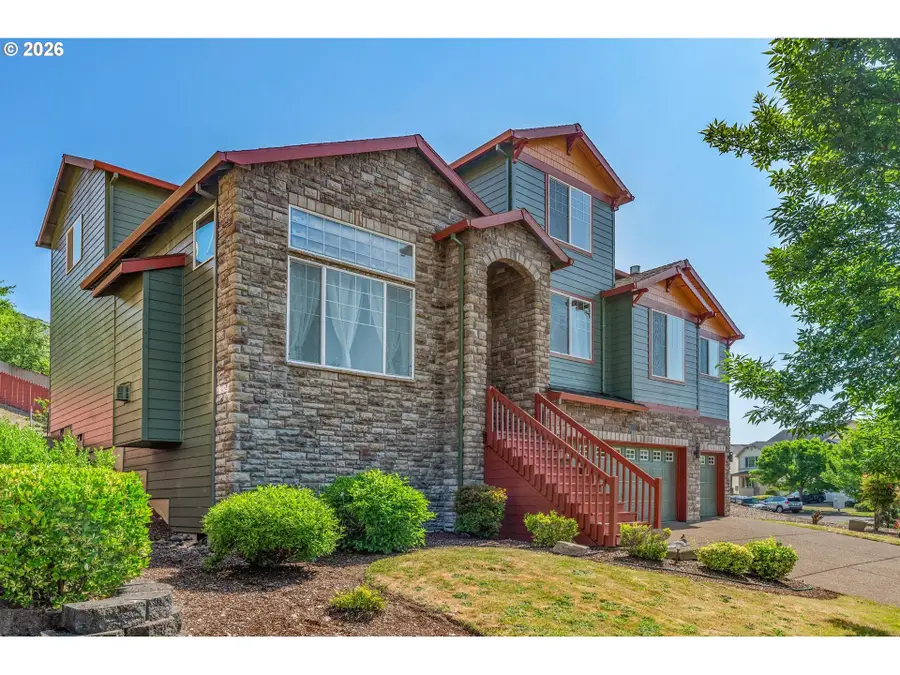 13061 SE Meadehill Ave, Happy Valley, OR 97086 - #2
