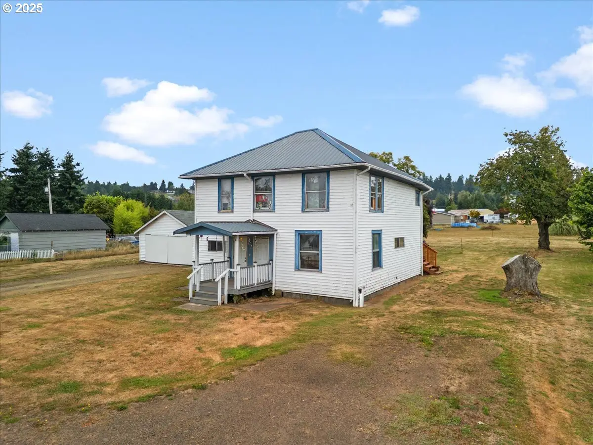 246 Jacobson Rd, Cathlamet, WA 98612 - #1