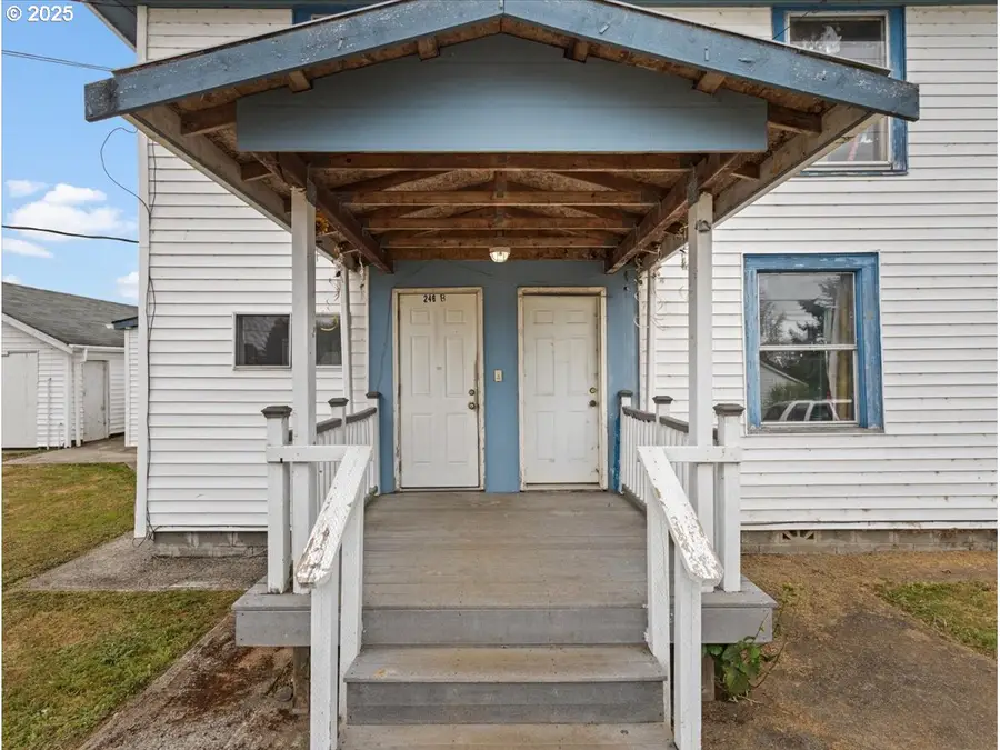 246 Jacobson Rd, Cathlamet, WA 98612 - #3