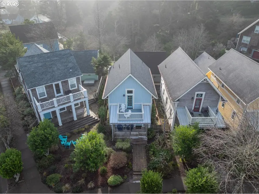 2793 SW Anemone Ave, Lincoln City, OR 97367 - Image #2