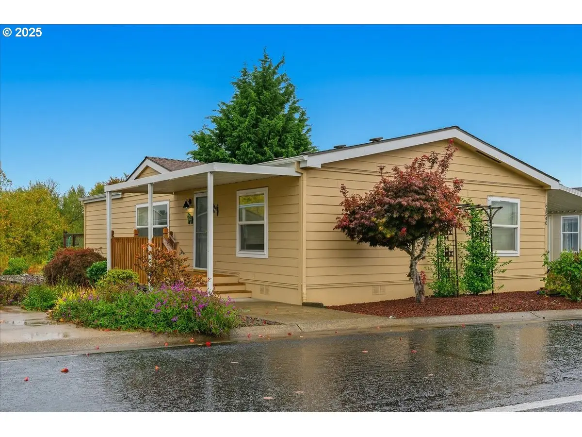 51540 SE Westlake Dr, Scappoose, OR 97056 - Image #1