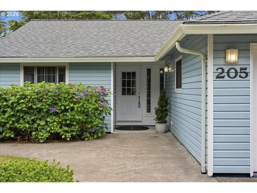 205 NW Lancer St, Lincoln Beach, OR 97367 - #2