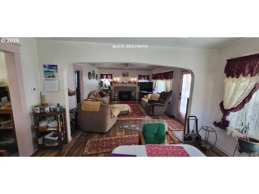 1439 Union Ave, North Bend, OR 97459 - #2