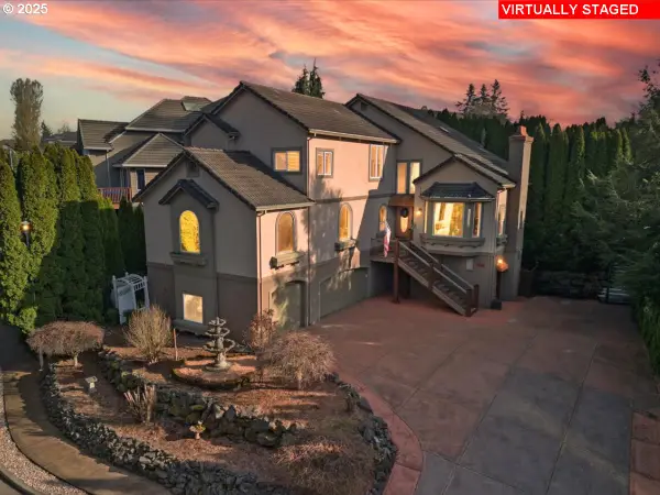 1875 N Teakwood Cir, Canby, OR 97013