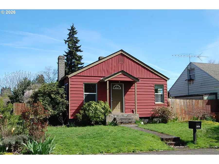 2715 Grant St, Vancouver, WA 98660 - #2