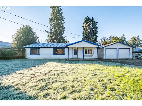 2573 Kalmia St, SweetHome, OR 97386