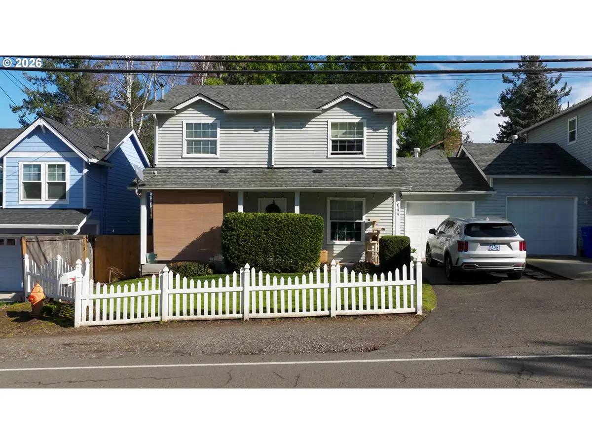 844 SE 117th Ave, Portland, OR 97216 - #1