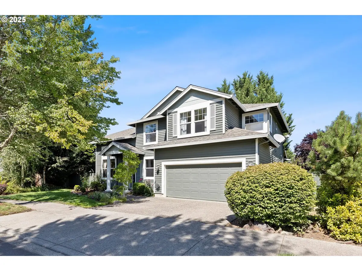 975 NE Ayrshire Dr, Hillsboro, OR 97124 - Image #1