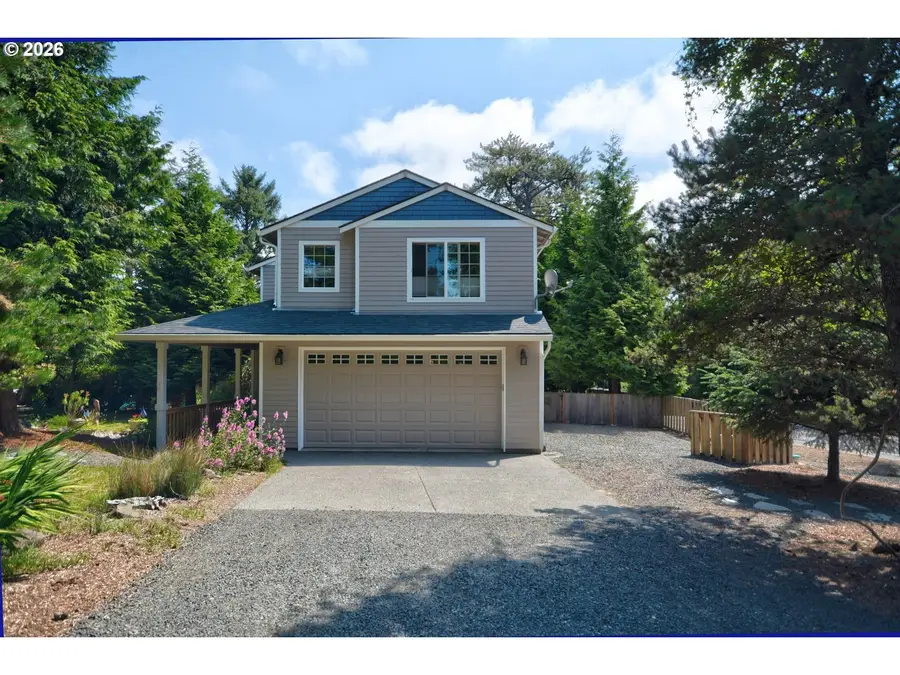 90571 Lake View Rd, Warrenton, OR 97146 - #2