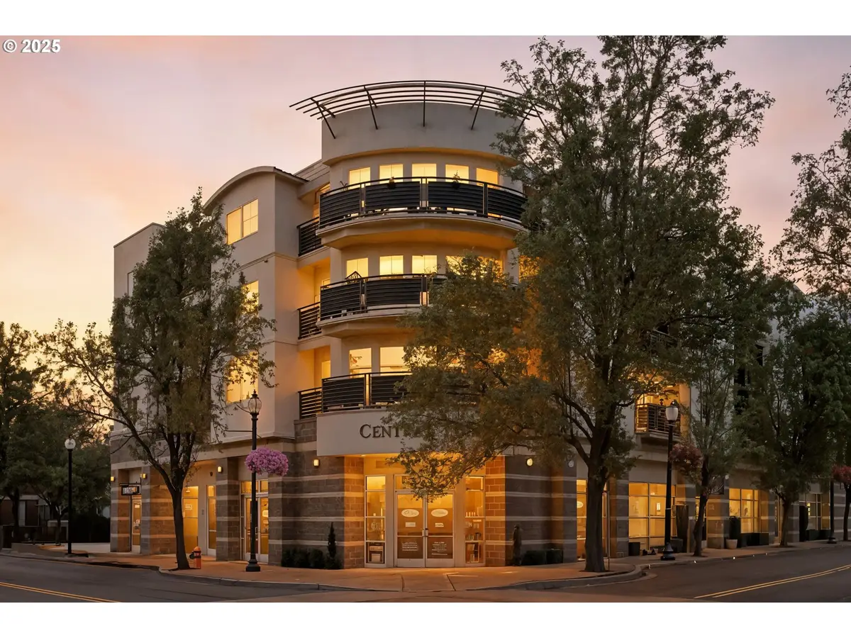 318 NE Roberts Ave #402, Gresham, OR 97030 - Image #1