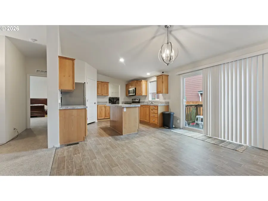 820 Fenwick St, Coos Bay, OR 97420 - Image #3