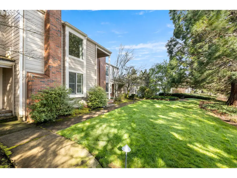 1466 Bonniebrae Dr, Lake Oswego, OR 97034 - #3