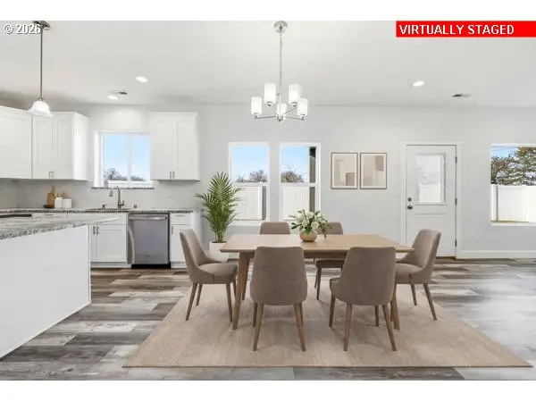 2493 NE 8th St, Hermiston, OR 97838 - #3