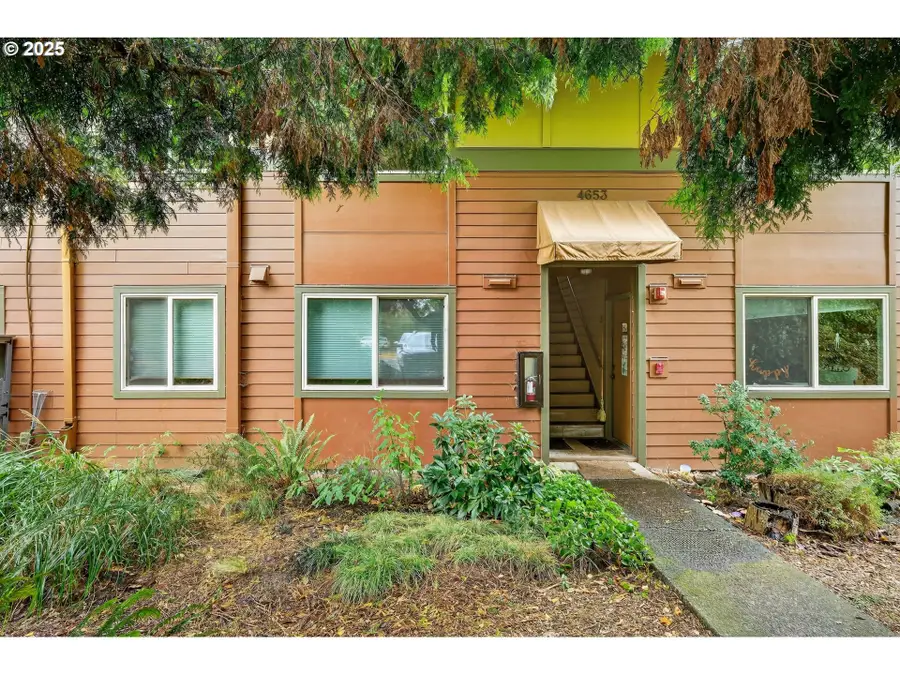 4653 NE Killingsworth St #27, Portland, OR 97218 - Image #2