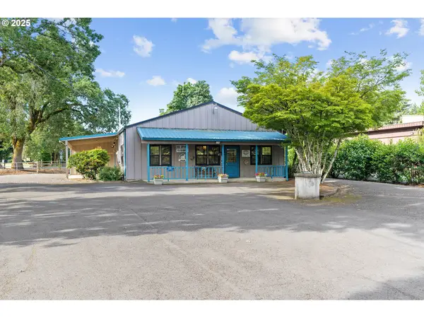 22525 SW Stafford Rd, Tualatin, OR 97062