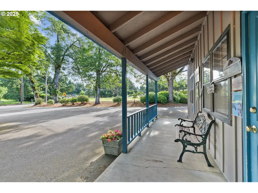 22525 SW Stafford Rd, Tualatin, OR 97062 - Image #3