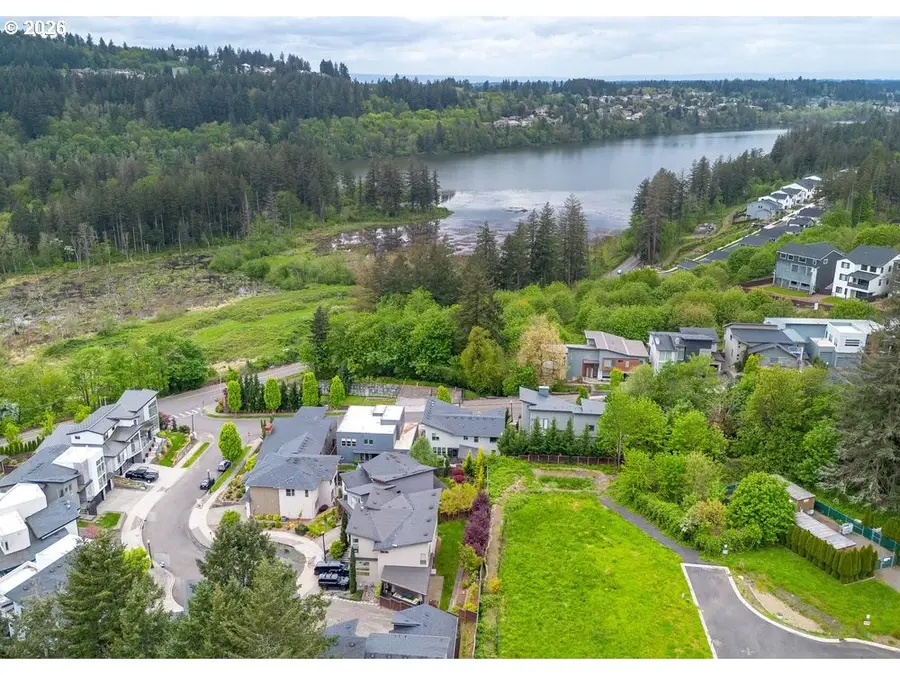 137 N 45th Cir, Camas, WA 98607 - #3