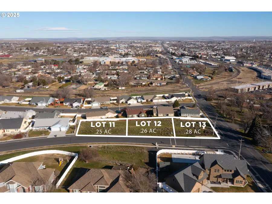 106 SW Desert Sky Dr #12, Hermiston, OR 97838 - Image #2