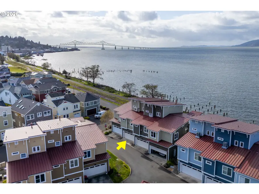 2910 Expedition Ln, Astoria, OR 97103 - #3