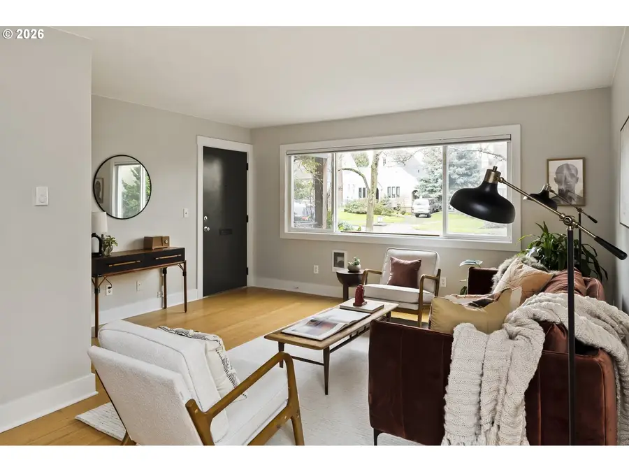 2301 SE Caruthers St #1, Portland, OR 97214 - Image #3