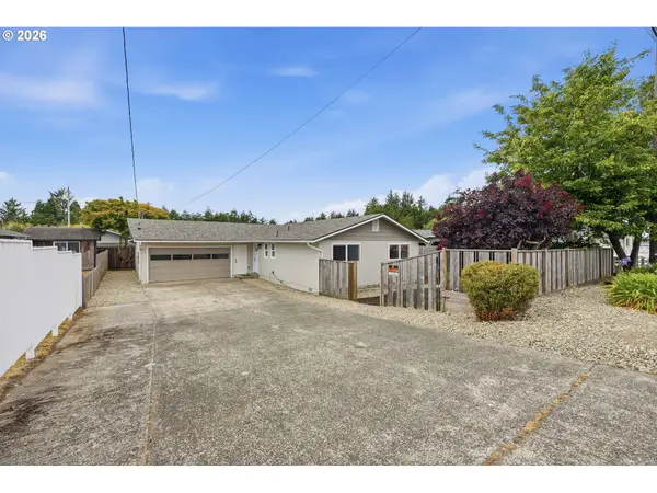 1130 Fenwick St, CoosBay, OR 97420