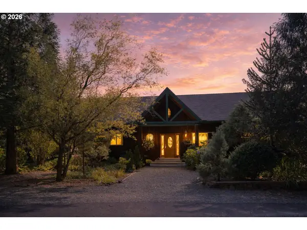 165 Friday Rd, Ariel, WA 98603